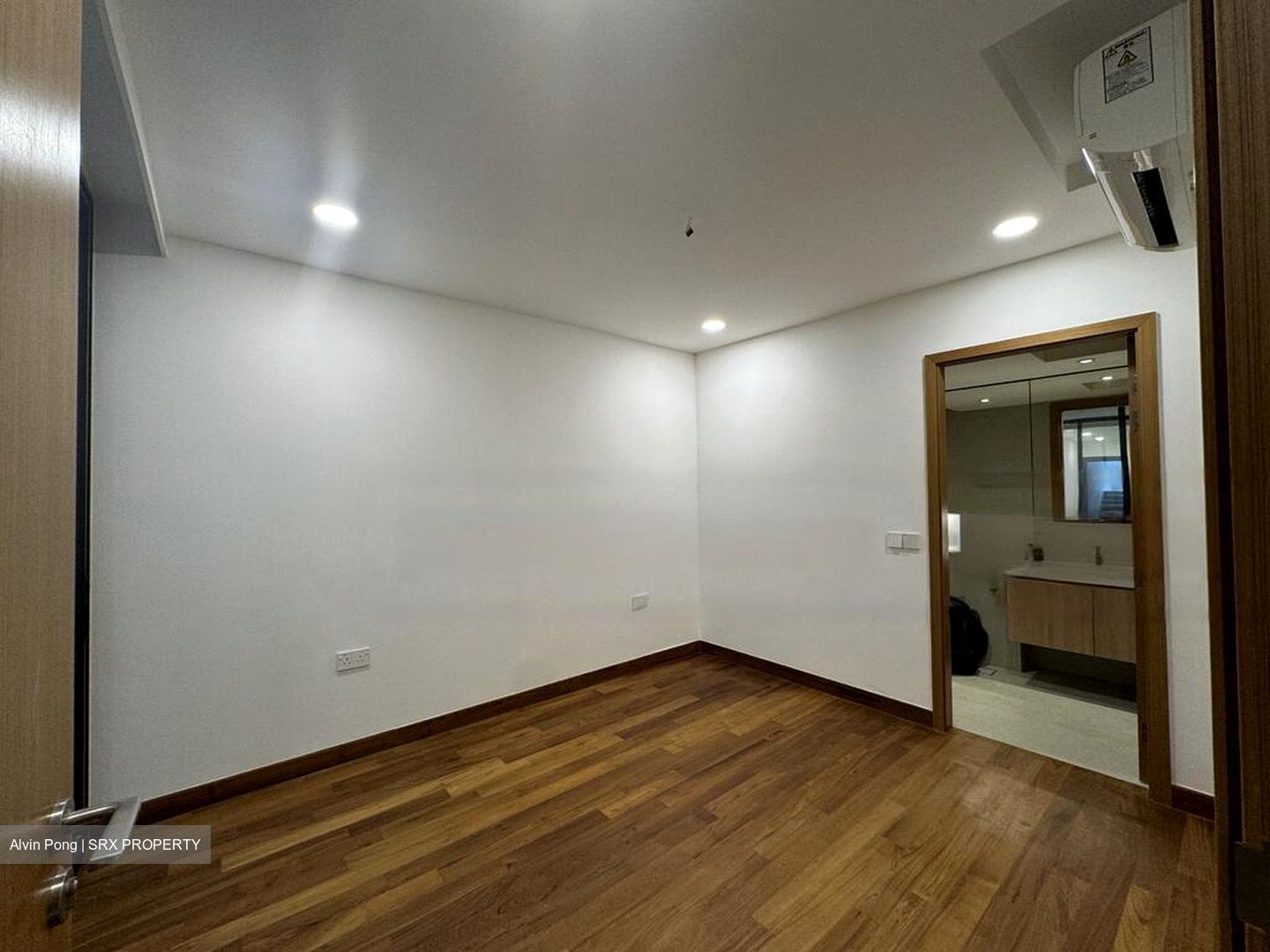 MARIA AVENUE (D15), Terrace #464293771